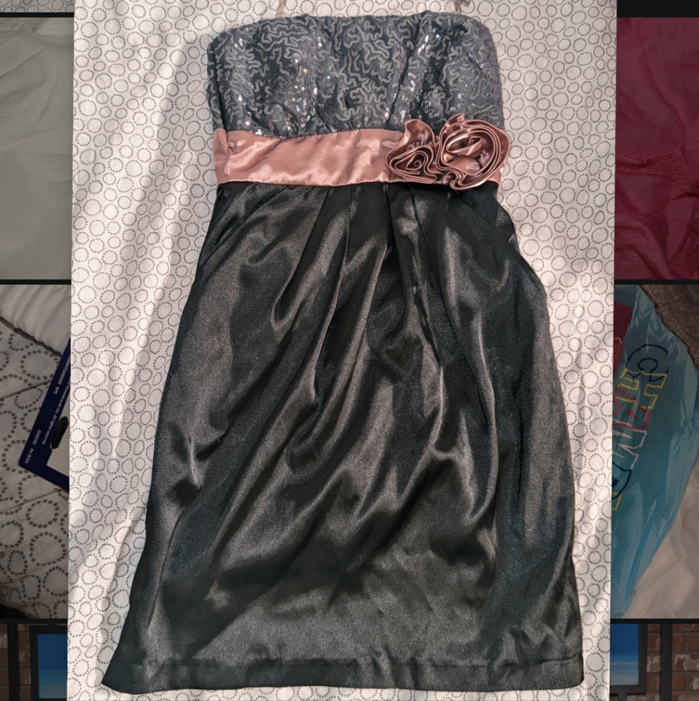 Cocktail Strapline Dress by Speechless, Sz 3, Grad Dress on a budget?